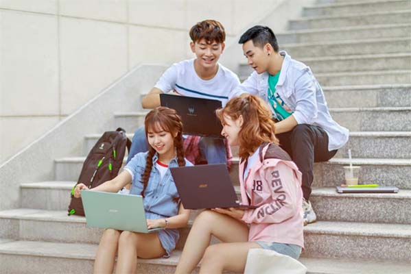 Top 10 laptop core i3 nên mua cho sinh viên